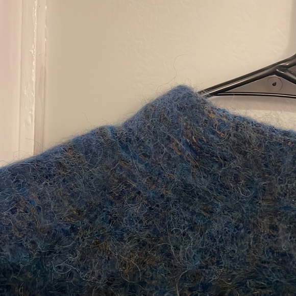 Blue Uniqlo mock neck wool sweater - Picture 2 of 4